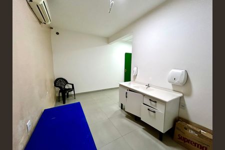 Casa para alugar com 440m², 3 quartos e 2 vagasQuarto 4