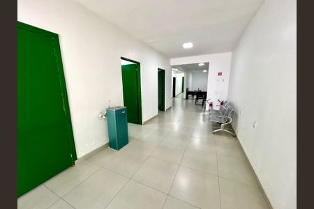 Casa para alugar com 440m², 3 quartos e 2 vagasSala