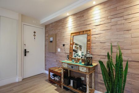 Apartamento à venda com 128m², 3 quartos e 2 vagas Apartamento à venda com 128m², 3 quartos e 2 vagasSala