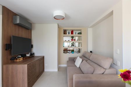 Apartamento à venda com 128m², 3 quartos e 2 vagas Apartamento à venda com 128m², 3 quartos e 2 vagasSala