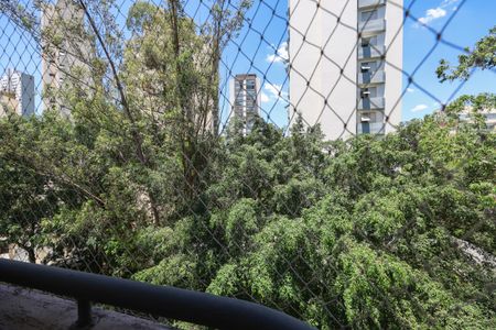 Apartamento à venda com 128m², 3 quartos e 2 vagas Apartamento à venda com 128m², 3 quartos e 2 vagasVista da Suíte 1