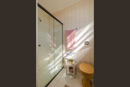 Casa à venda com 400m², 4 quartos e 4 vagasBanheiro Social