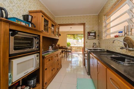 Casa à venda com 400m², 4 quartos e 4 vagasCozinha