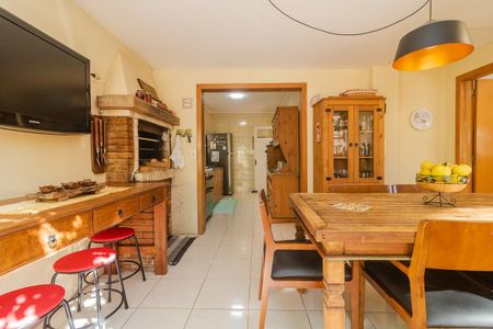 Casa à venda com 400m², 4 quartos e 4 vagasCozinha