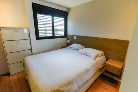 Suíte de casa de condomínio para alugar com 2 quartos, 89m² em Real Parque, São Paulo