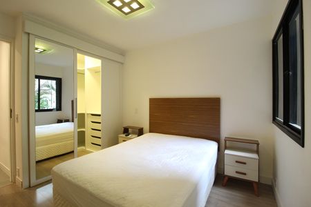 Apartamento para alugar com 90m², 3 quartos e 1 vagaSuíte