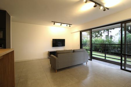 Sala de apartamento para alugar com 3 quartos, 90m² em Vila Olímpia, São Paulo