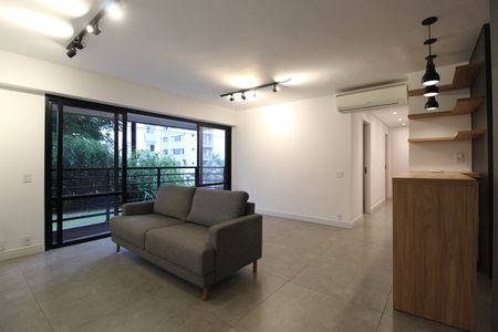 Sala de apartamento para alugar com 3 quartos, 90m² em Vila Olímpia, São Paulo