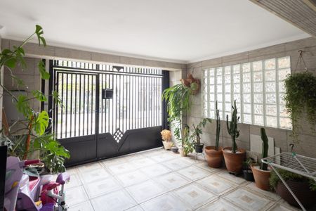 Casa à venda com 100m², 2 quartos e 1 vagaGaragem