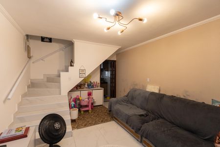 Casa à venda com 100m², 2 quartos e 1 vagaSala