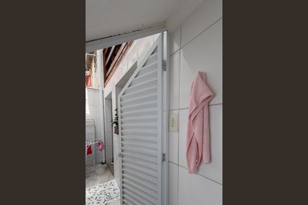 Casa à venda com 100m², 2 quartos e 1 vagaLavabo