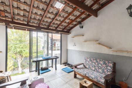 Casa à venda com 100m², 2 quartos e 1 vagaVaranda