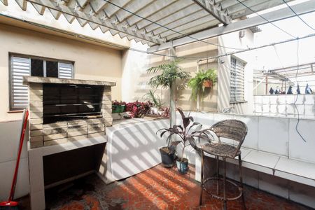 Casa à venda com 137m², 2 quartos e 1 vaga Casa à venda com 137m², 2 quartos e 1 vagaTerraço e Churrasqueira