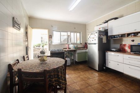 Casa à venda com 137m², 2 quartos e 1 vaga Casa à venda com 137m², 2 quartos e 1 vagaCozinha