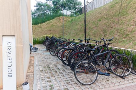 Apartamento para alugar com 41m², 2 quartos e sem vaga Apartamento para alugar com 41m², 2 quartos e sem vagaÁrea comum - Bicicletário