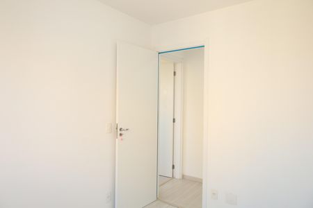 Quarto 1 de apartamento para alugar com 2 quartos, 41m² em Jardim Helian, São Paulo