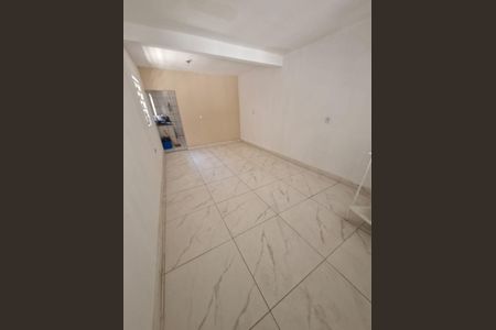 Casa para alugar com 90m², 3 quartos e 1 vaga