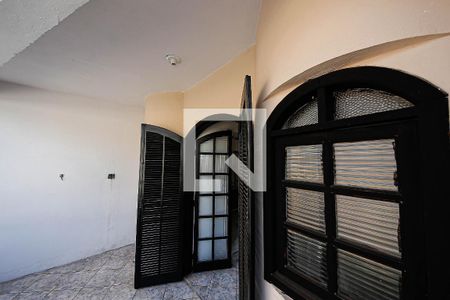 Casa para alugar com 90m², 3 quartos e 1 vaga