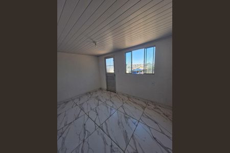 Casa para alugar com 90m², 3 quartos e 1 vaga