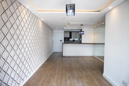 Sala de apartamento à venda com 3 quartos, 70m² em Jardim Parque Morumbi, São Paulo