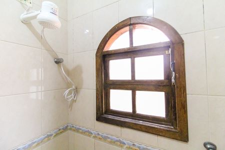 Casa à venda com 250m², 3 quartos e 4 vagasBanheiro Social