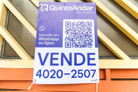 Casa à venda com 250m², 3 quartos e 4 vagasPlaca