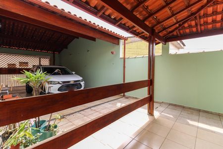 Casa à venda com 250m², 3 quartos e 4 vagasÁrea Externa