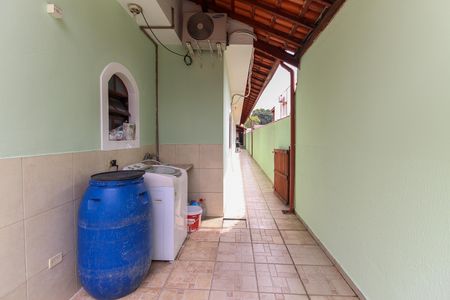 Casa à venda com 250m², 3 quartos e 4 vagasÁrea de Serviço