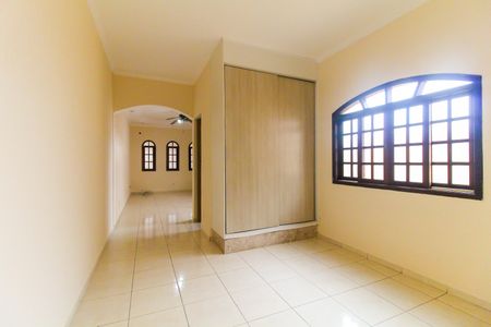 Casa à venda com 250m², 3 quartos e 4 vagas Casa à venda com 250m², 3 quartos e 4 vagasCozinha