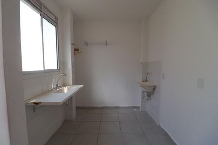 Apartamento para alugar com 45m², 2 quartos e 1 vagaCozinha 