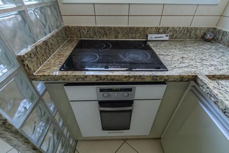 Apartamento à venda com 70m², 3 quartos e 1 vagaCozinha e Área de Serviço