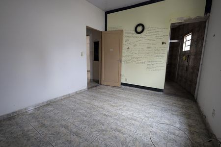 Casa à venda com 200m², 6 quartos e 1 vagaQuarto Suíte