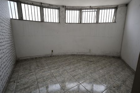 Casa à venda com 200m², 6 quartos e 1 vagaQuarto 1