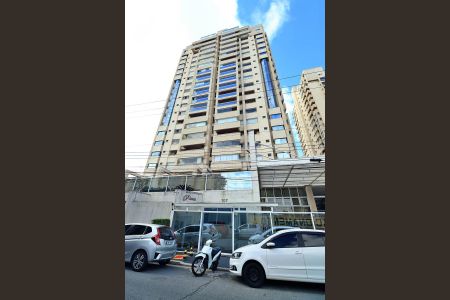 Apartamento à venda com 114m², 3 quartos e 2 vagasFachada e portaria