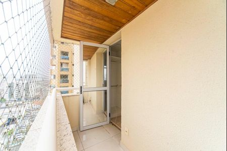 Apartamento à venda com 114m², 3 quartos e 2 vagasVaranda da Suíte 3