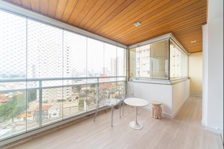 Apartamento à venda com 114m², 3 quartos e 2 vagasVaranda da Sala