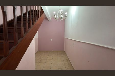 Casa para alugar com 45m², 2 quartos e 1 vagaEntrada