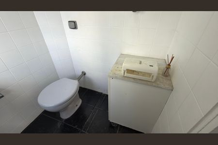 Casa para alugar com 45m², 2 quartos e 1 vagaBanheiro da Suíte