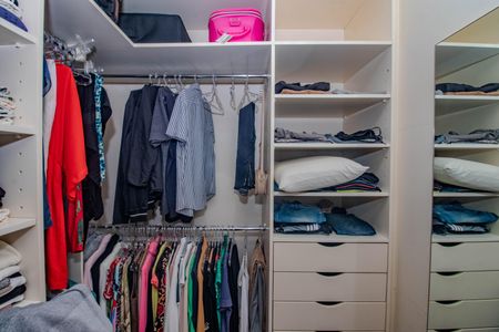 Apartamento à venda com 157m², 3 quartos e 2 vagasSuíte 3 - Closet