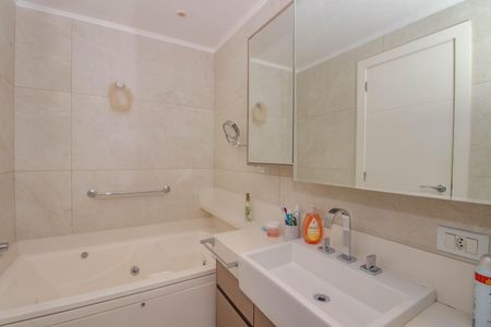 Apartamento à venda com 157m², 3 quartos e 2 vagasBanheiro da Suíte 3