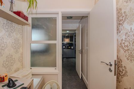Apartamento à venda com 157m², 3 quartos e 2 vagasEscritório