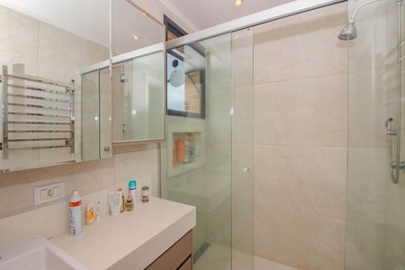 Apartamento à venda com 157m², 3 quartos e 2 vagasBanheiro da Suíte 3