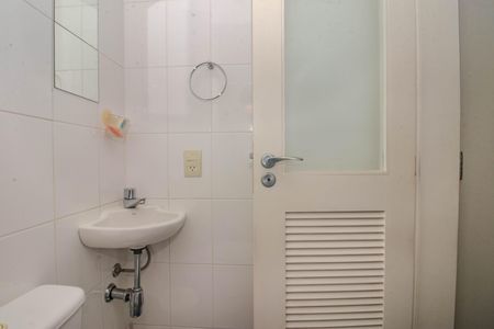Apartamento à venda com 157m², 3 quartos e 2 vagasBanheiro Auxiliar