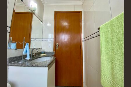 Apartamento para alugar com 100m², 2 quartos e 2 vagas Apartamento para alugar com 100m², 2 quartos e 2 vagasBanheiro da Suíte 2