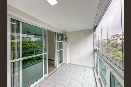 Apartamento para alugar com 3 quartos, 103m² em Humaitá, Rio de Janeiro