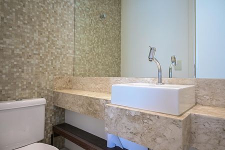 Apartamento para alugar com 142m², 3 quartos e 2 vagasLavabo