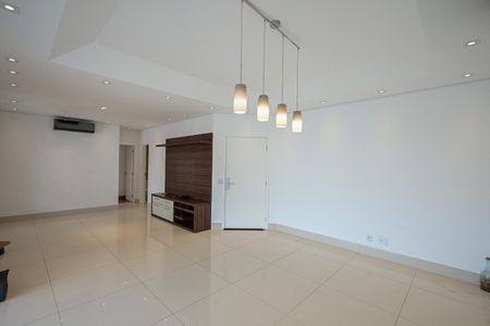 Sala de apartamento para alugar com 3 quartos, 142m² em Vila Andrade, São Paulo