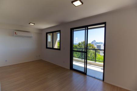 Apartamento à venda com 38m², 1 quarto e 1 vaga