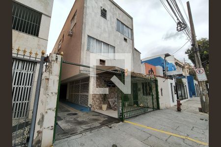 Apartamento à venda com 95m², 2 quartos e 1 vaga