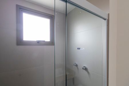 Apartamento à venda com 73m², 2 quartos e 2 vagasBanheiro da suíte 1